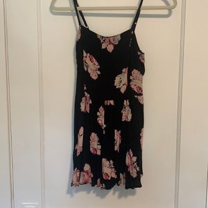 Kimchi blue size small romper